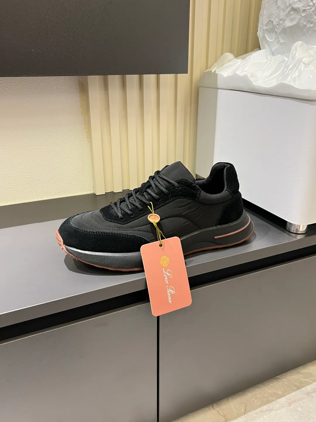 Men's men's shoes 💰p480Loro Men's men's shoes 💰piana niche Loro classic jogging shoes, men's lace-up casual shoes and sneakers, high-quality lightweight and comfortable fabrics, suitable for outdoor leisure, the color scheme is young and energetic, and it looks great with sportswear or casual suits! Size: 38-44 (45 customized)